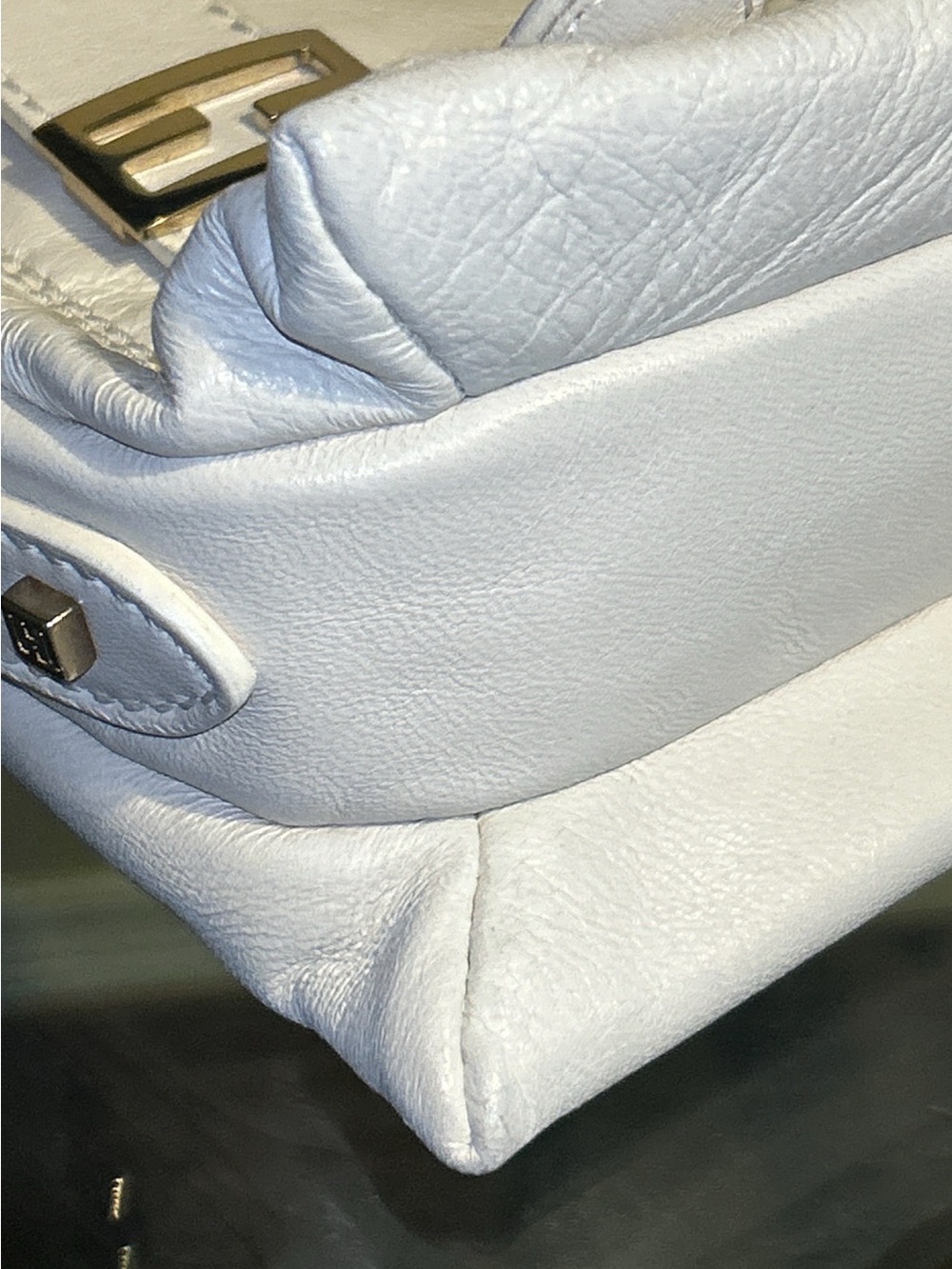 Fendi White Leather Shoulder Bag with Silver Hardware - Picture 5 of 13